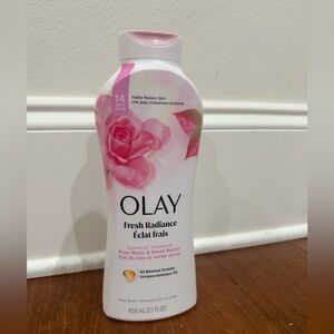 OLAY Fresh Radiance rose Water & sweet nectar  body wash